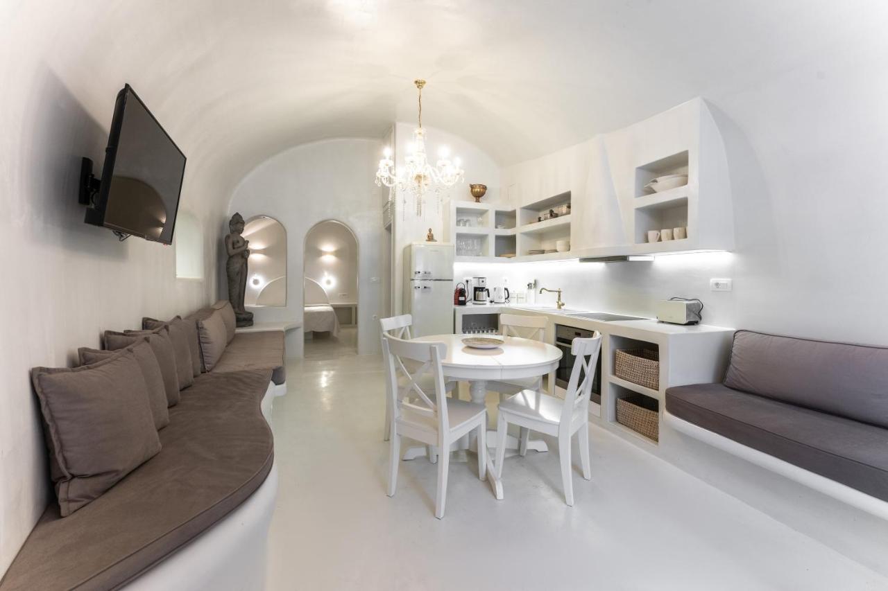 Sun Naam Home Santorini With Heated Jacuzzi 카르테라도스 외부 사진
